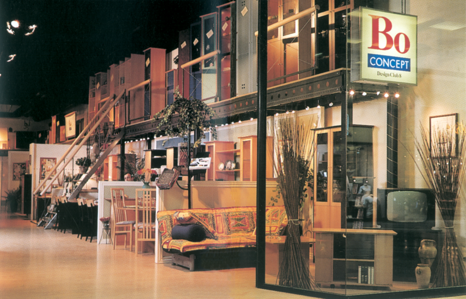 Pierwszy salon BoConcept, Paryż 1993 r.