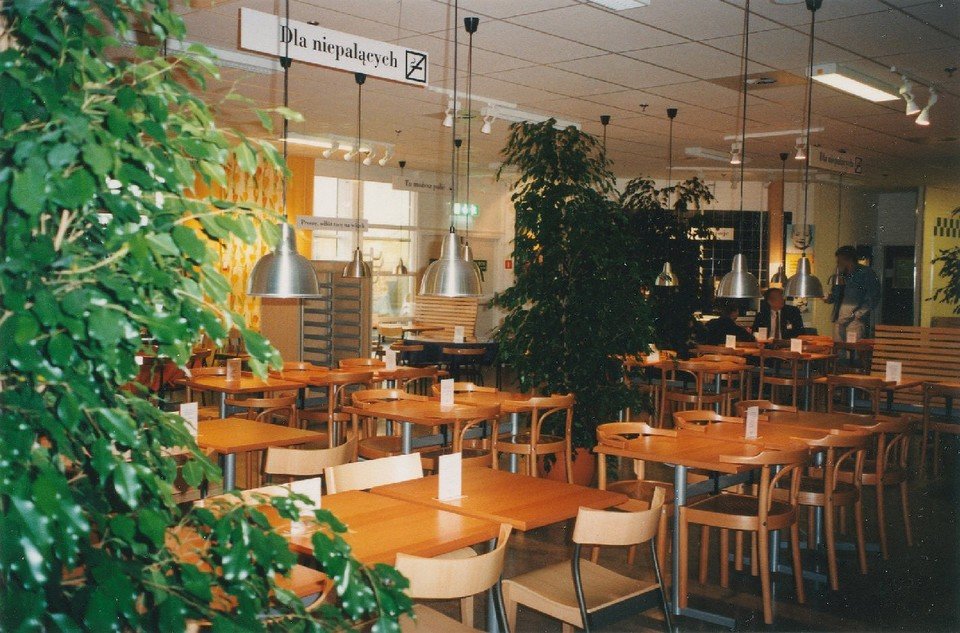 Restauracja IKEA Kraków_1998.jpg