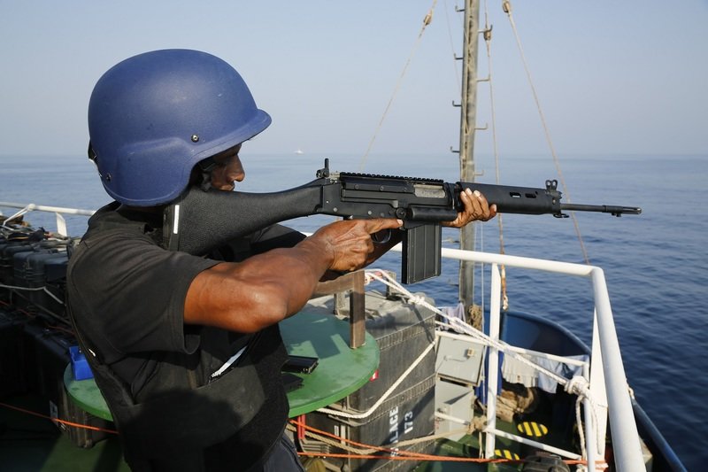 Ocean bezprawia_male.jpg