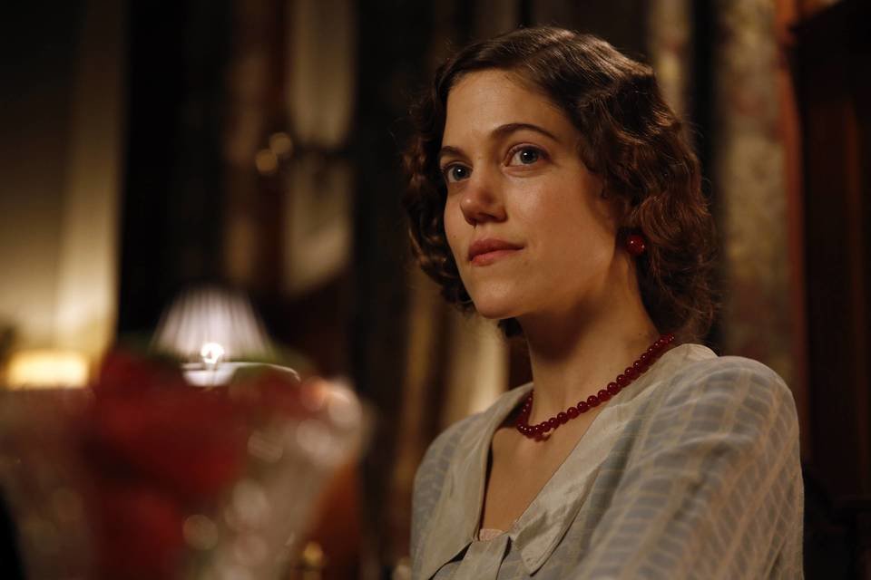 Charity Wakefield Geniusz.jpg