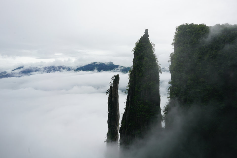 Terraform_EP108_OneStrangeRock_03.jpg
