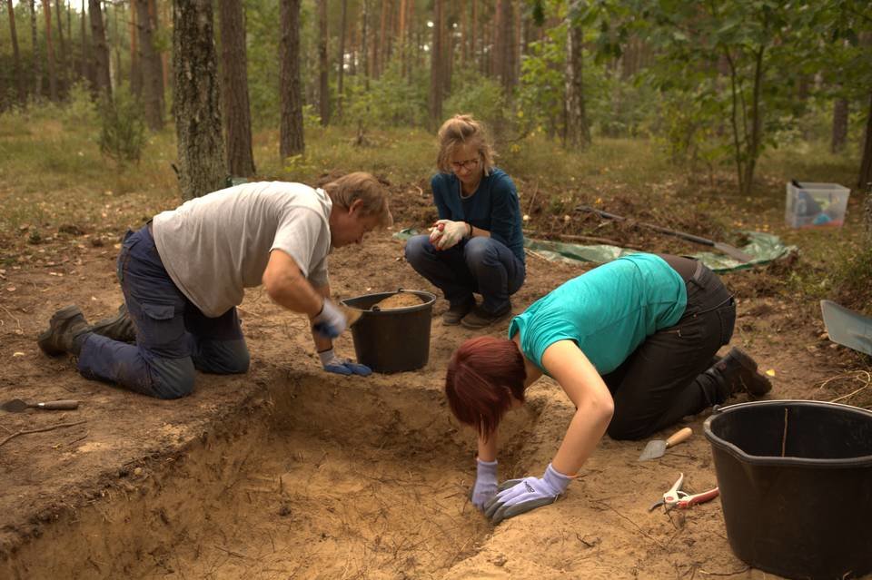 Treblinka hitlerowska maszyna śmierci Alex Dunlop© Furneaux & Edgar Productions.jpg
