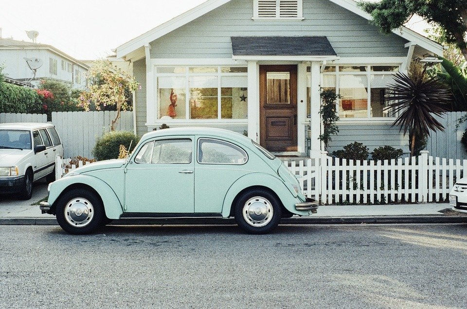 vw-beetle-405876_1920.jpg