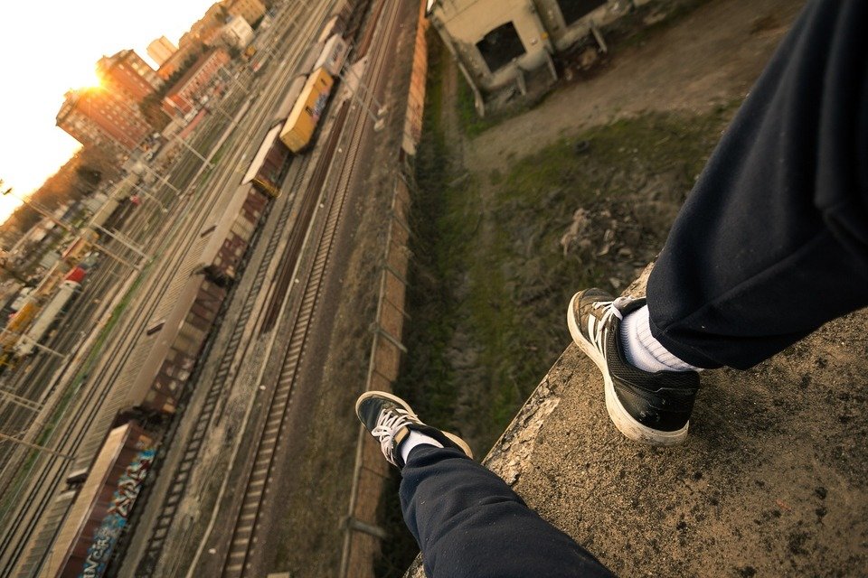 shoes-691278_1920.jpg