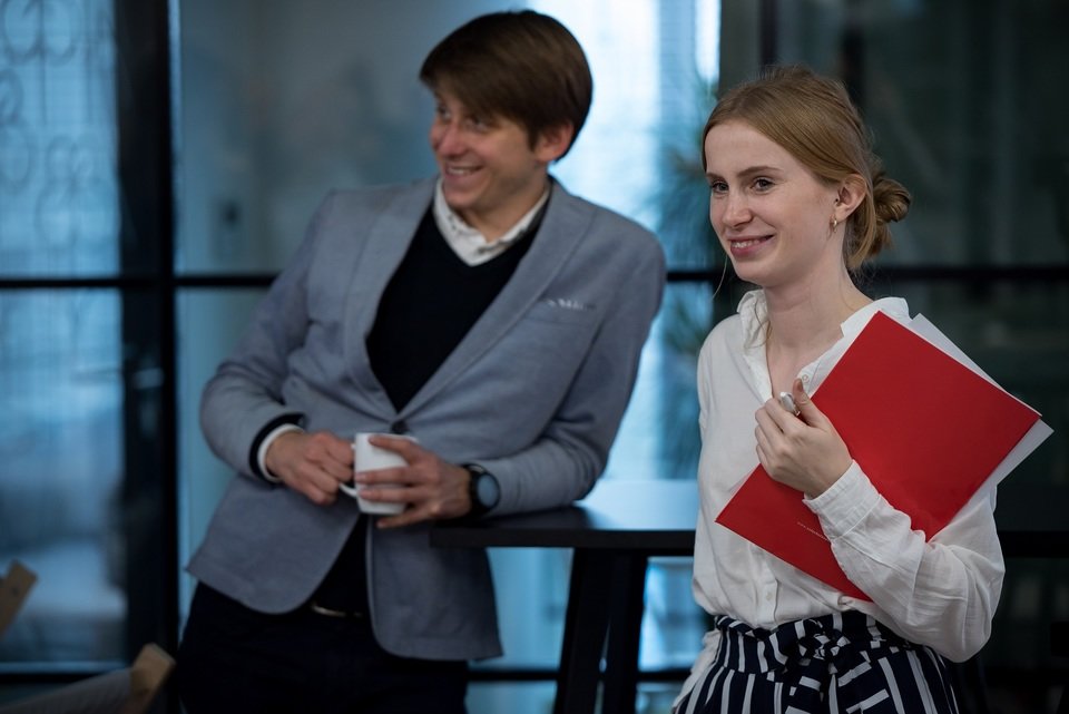 Na zdjęciu: Paulina Kazimierska, CSR Allegro i Mateusz Smus, Szlachetna Paczka, koordynatorzy współpracy