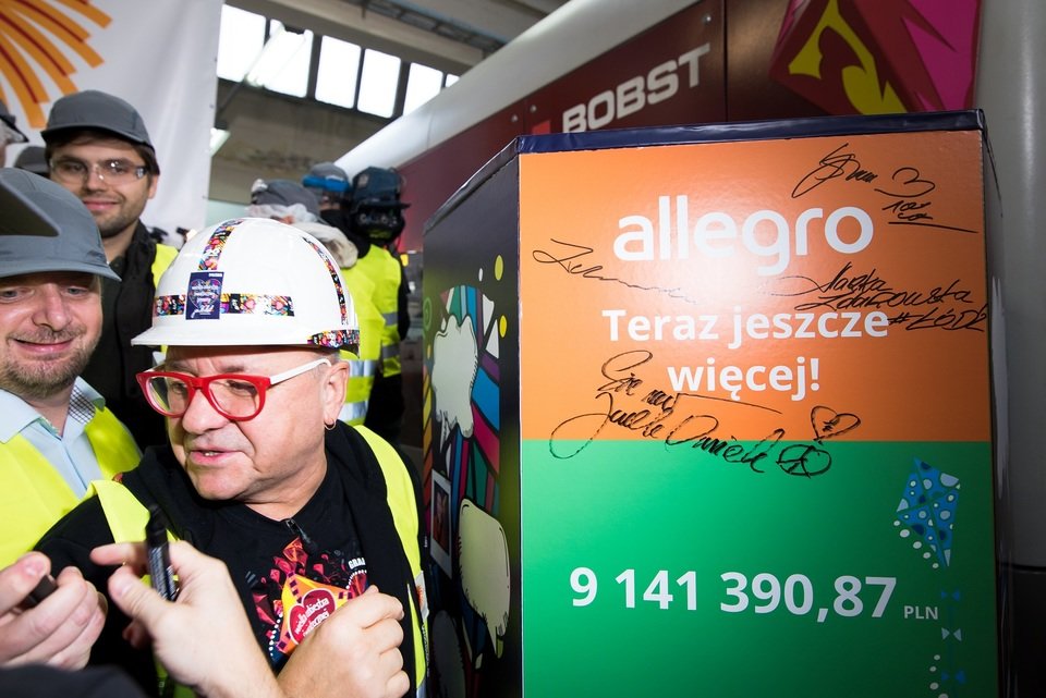 Start produkcji puszek na Wielki Finał Wielkiej Orkiestry Świątecznej Pomocy. Fot. Darek Kociak