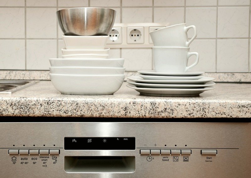 tableware-555203_1920.jpg