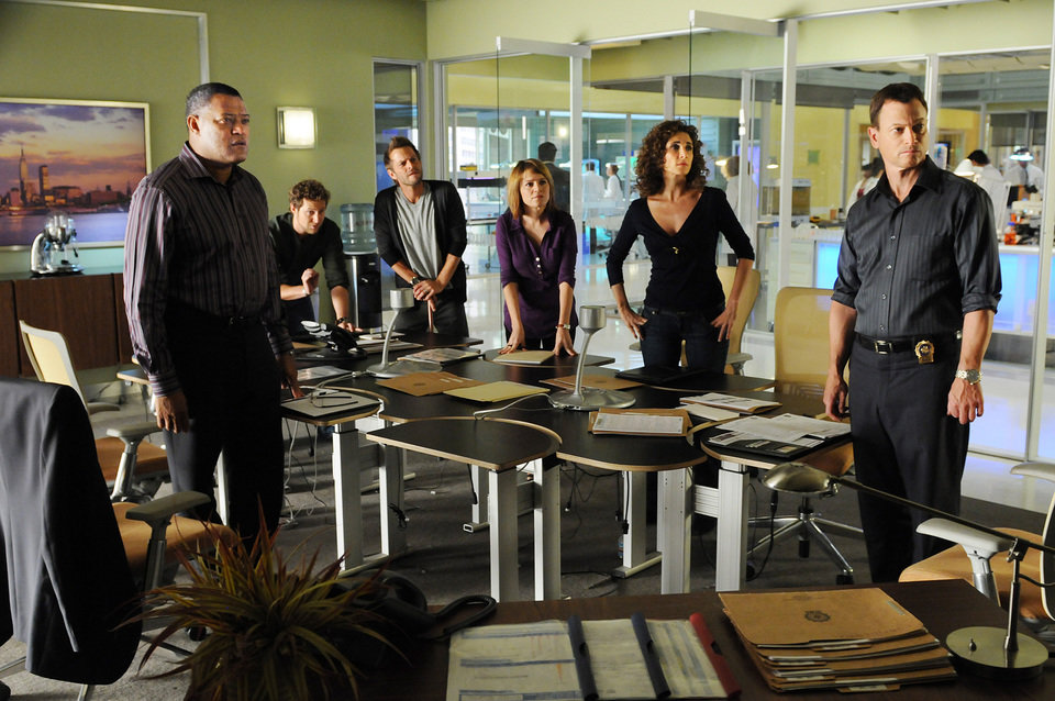 © 2009 CBS Studios Inc.