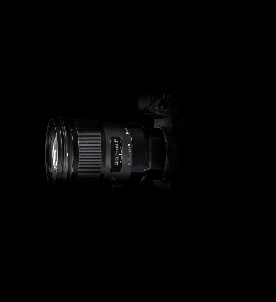 SIGMA 50mm ART + SonyE black back2_5.jpg