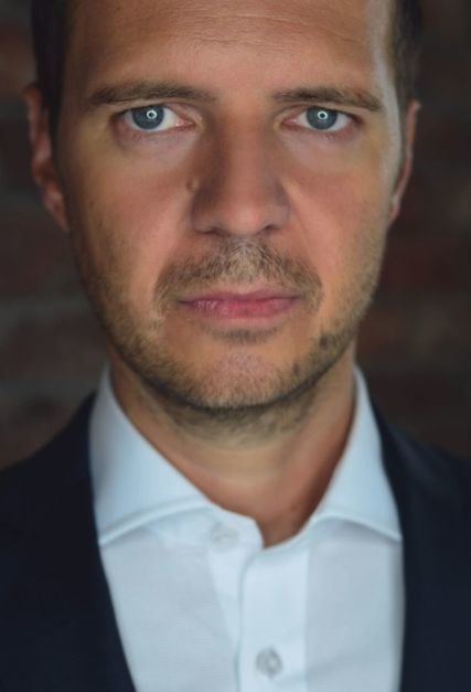 Krzysztof Cebrat, prezes zarządu nazwa.pl